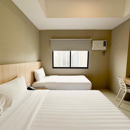 Hotel101 - Fort Taguig Bagian luar foto