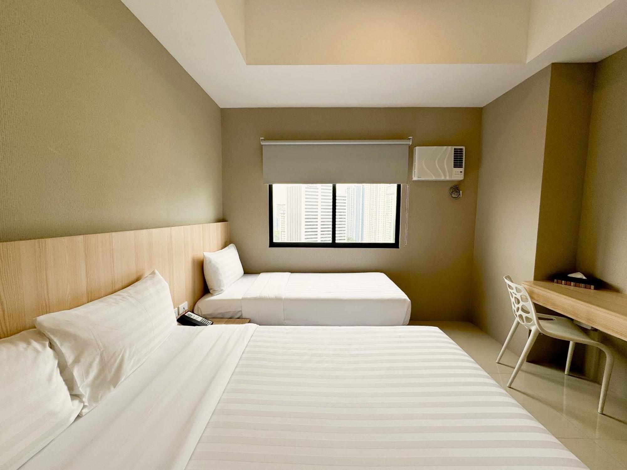 Hotel101 - Fort Taguig Bagian luar foto